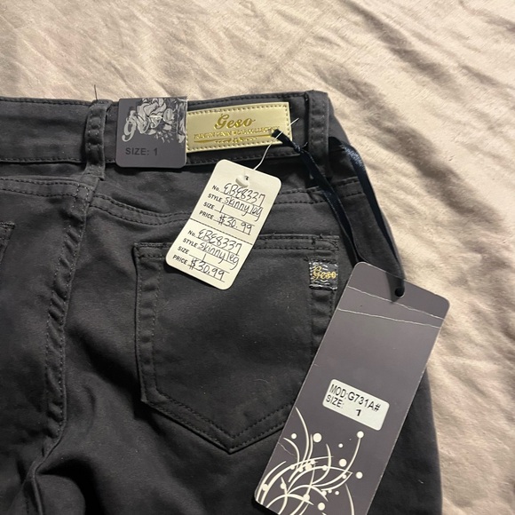 Geso Skinny Jeans - Picture 4 of 4